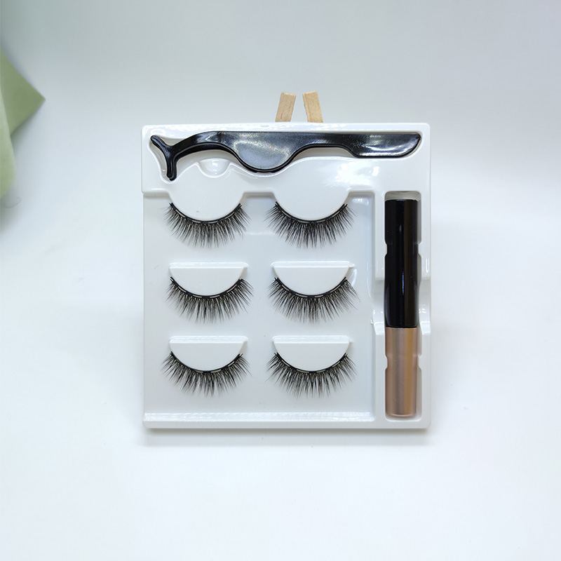 3 Paar magnetische Wimpern-Set mit Pinzetten-Applikator